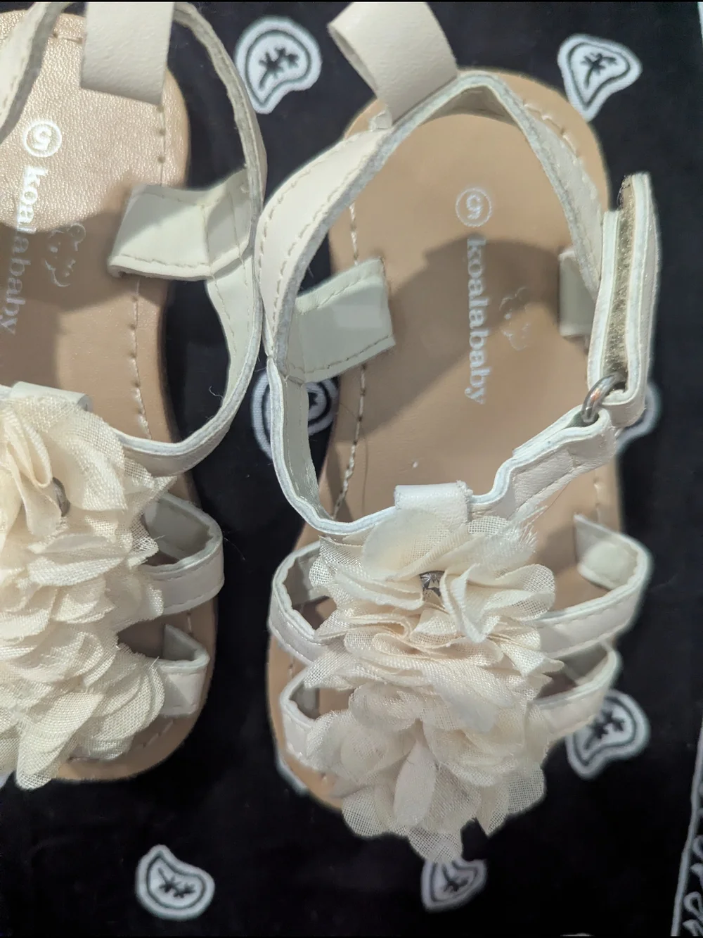 Women’s Cream Floral Strap Sandals